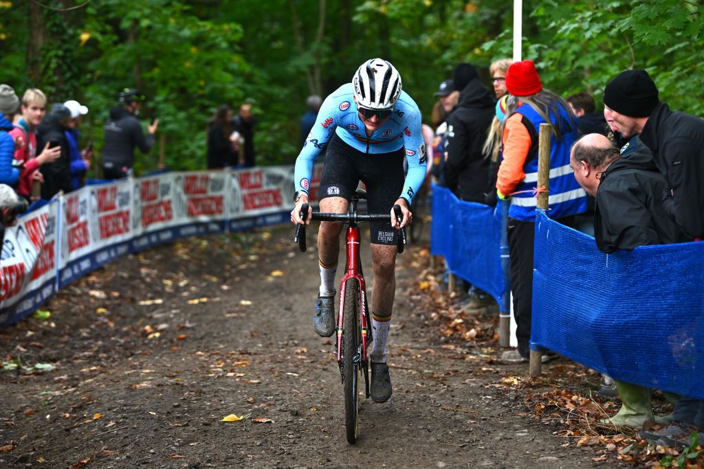NAMUR BELGIUM NOVEMBER 05 Emiel Verstrynge of Belgium competes during the 20th UEC European Cyclocross Championships 2022 Mens U23 EuroCross22 on November 05 2022 in Namur Belgium Photo by Luc ClaessenGetty Images