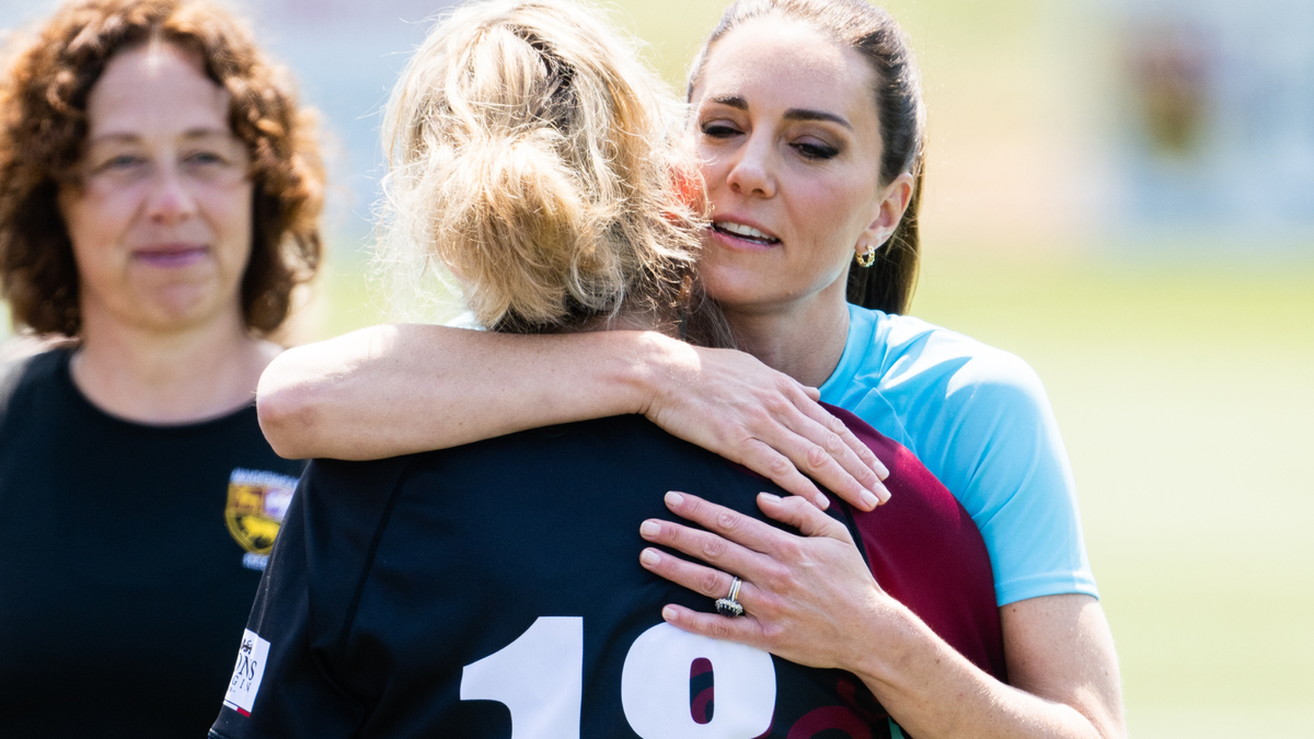 Princess Kate Had a Heart-Wrenching Moment With a Bereaved Mother ...