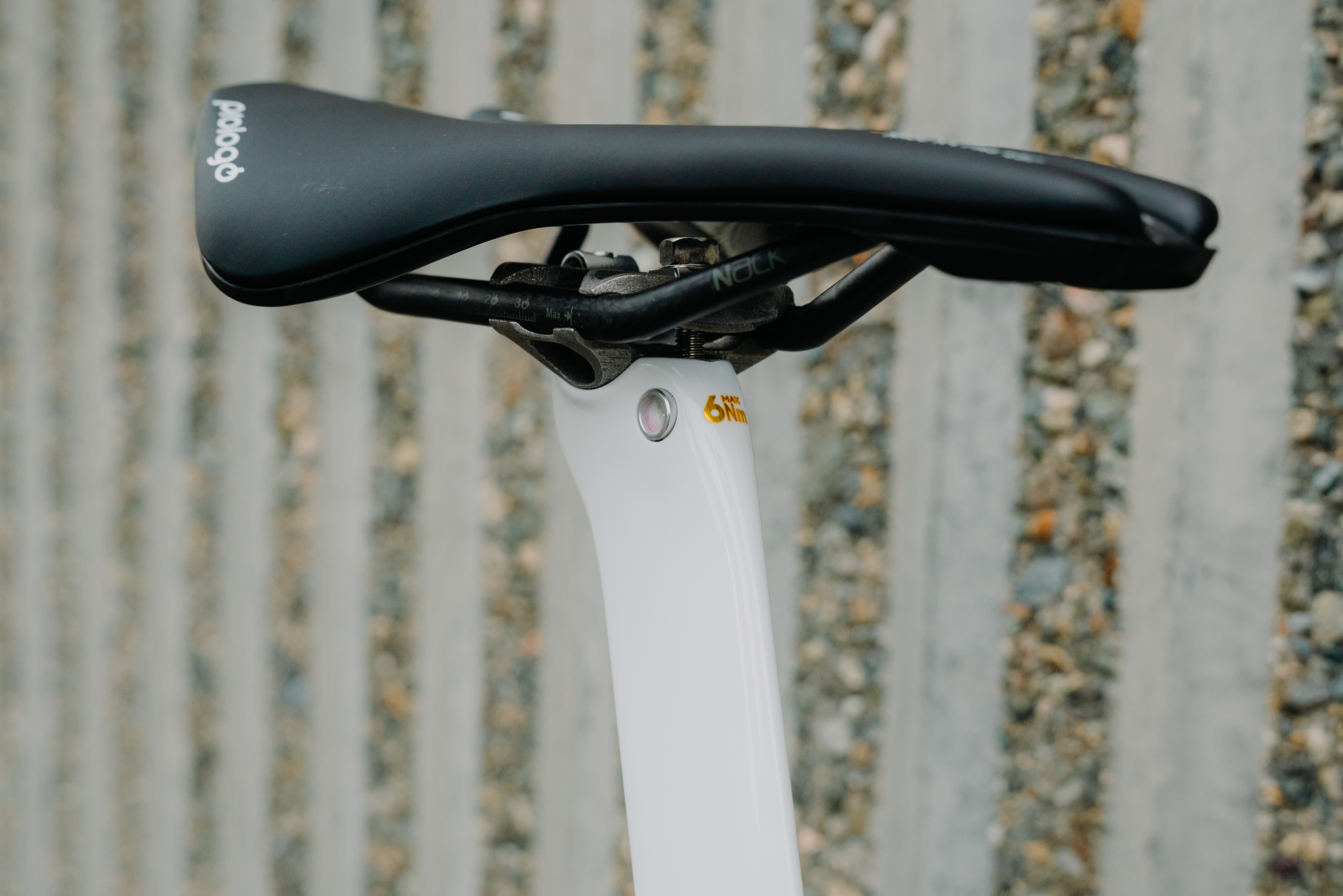 Geraint Thomas&#039; Tour of Britain custom Pinarello Dogma 2025