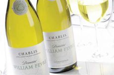 Chablis-bottles-glass-630x417-1.jpg