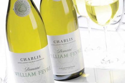 Chablis-bottles-glass-630x417-1.jpg