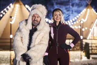 TV tonight Lee and Holly wrap up warm