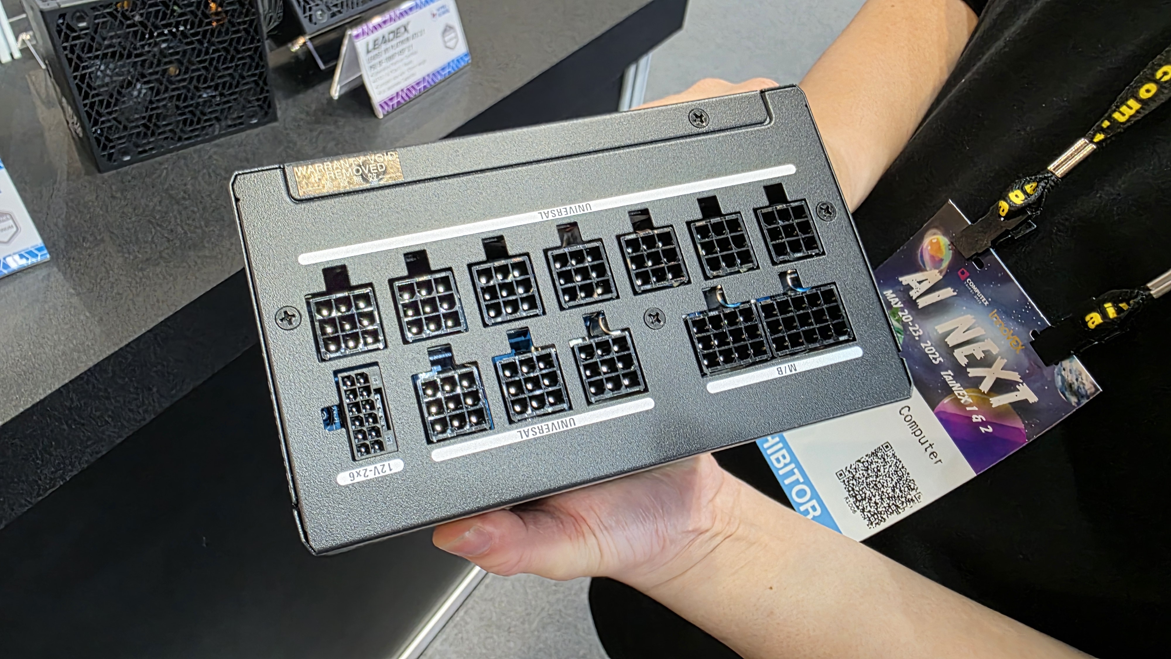 Super Flower Leadex PSUs, note the proprietary 9-pin universal "super connectors"