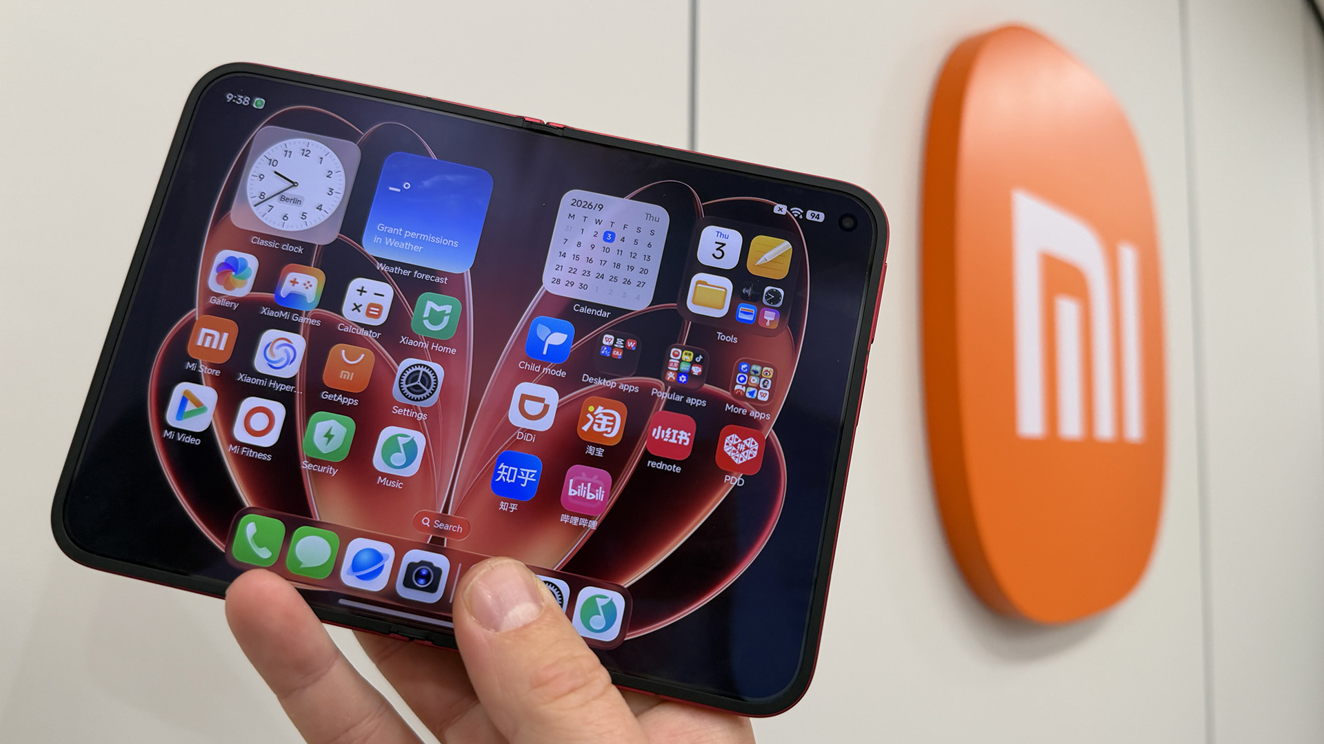 Xiaomi 18 Fold
