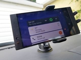 Android Auto can fly solo
