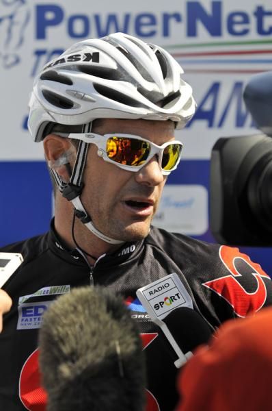 Greg Henderson (Calder Stewart-Bikenz National) speaks to the press after the stage.