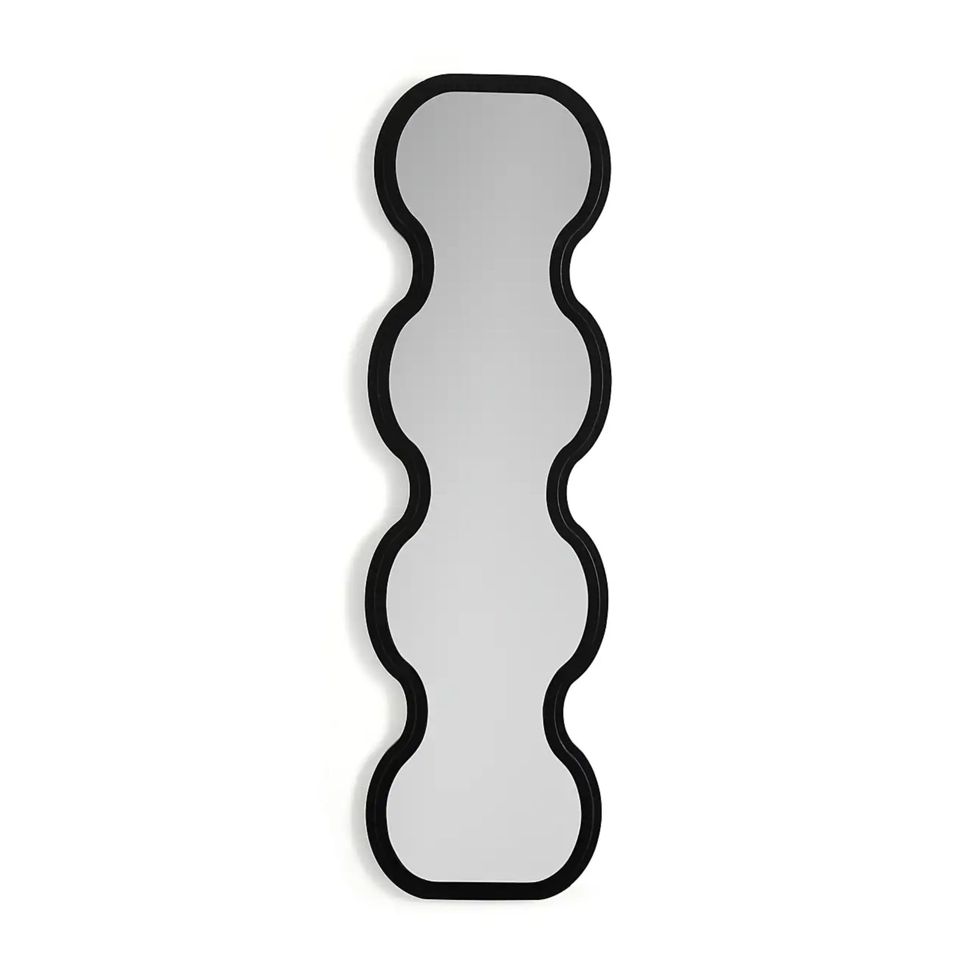 Ribbed wavy mirror