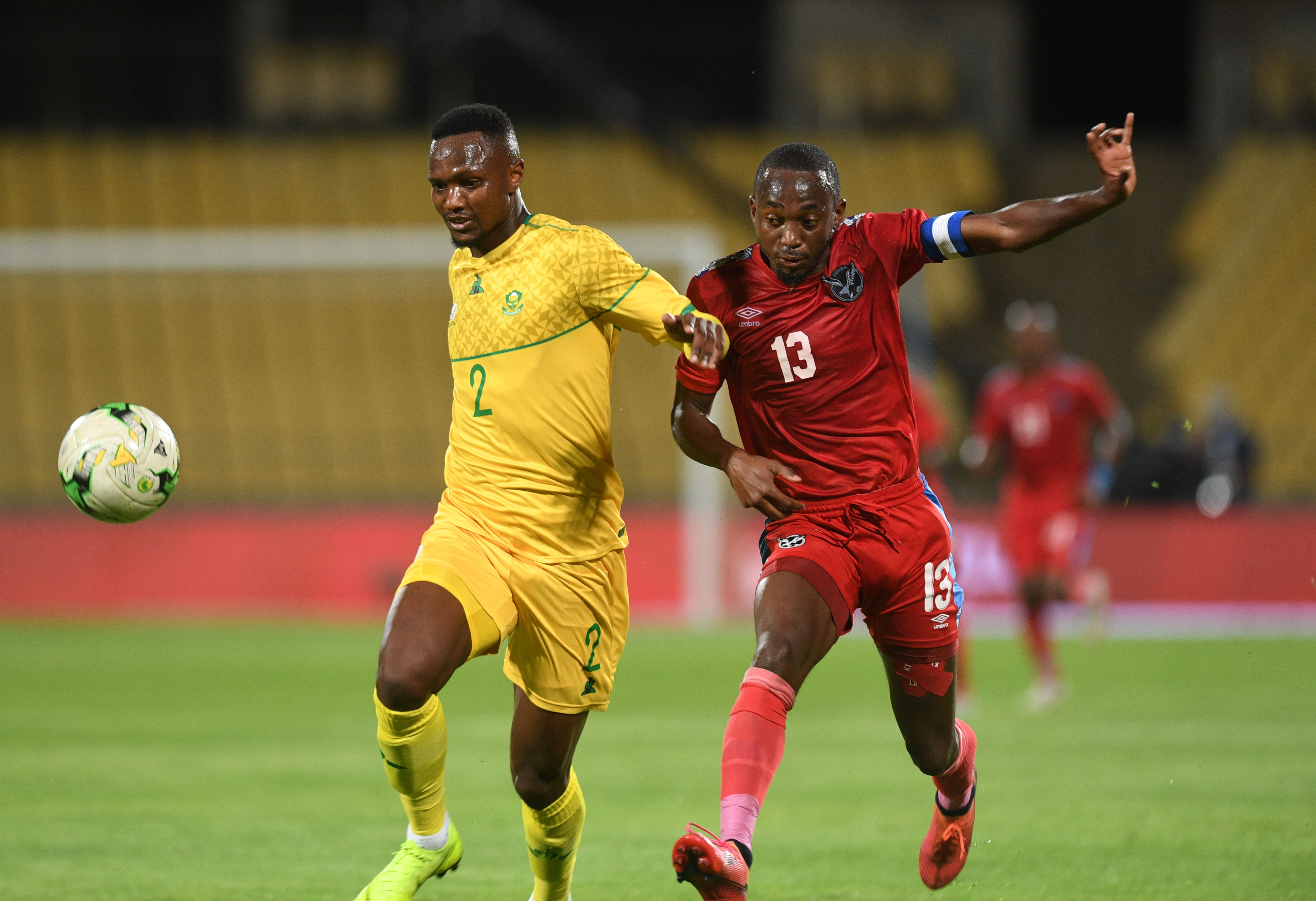 Thibang Phete challenged by Peter Shalulile