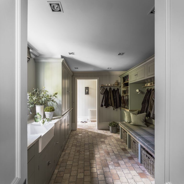18 Utility room lighting ideas to achieve a light and bright space