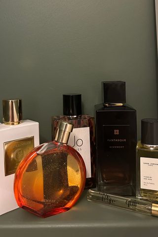 Line up of best amber perfumes