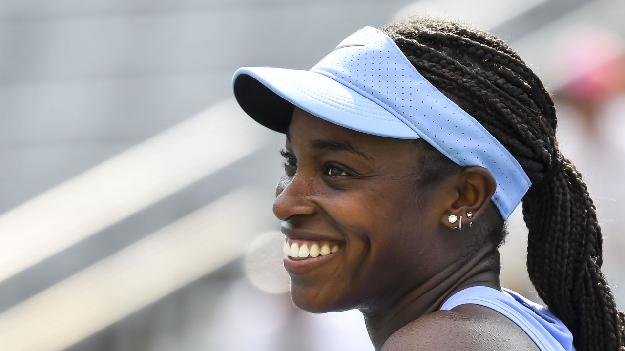 montreal, qc august 11 sloane stephens of the united states looks on with a smile during her womens singles second round match against aryna sabalenka of belarus on day three of the national bank open presented by rogers at iga stadium on august 11, 2021 in montreal, canada photo by minas panagiotakisgetty images