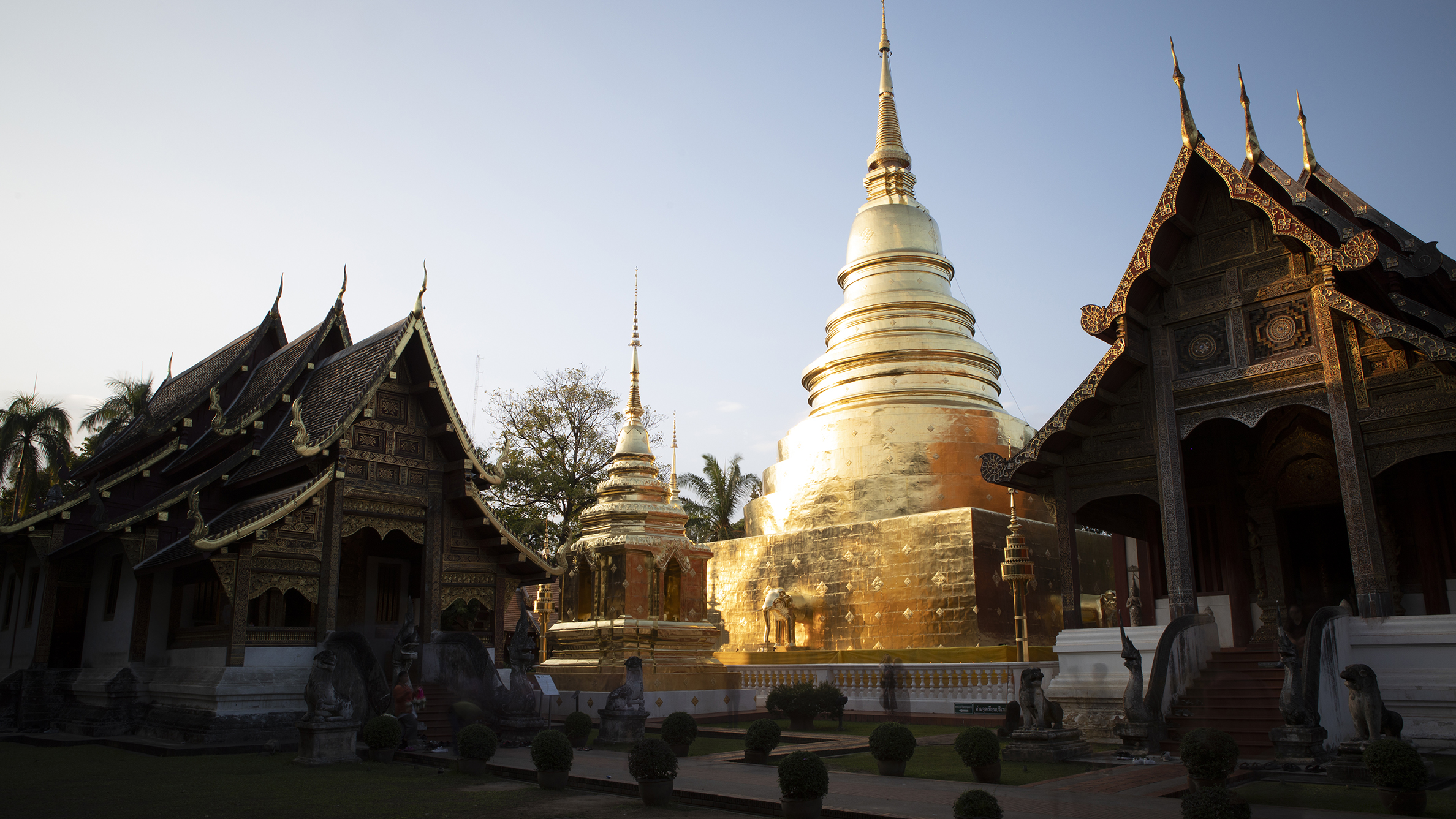 Tourist Trap: Pro travel photographer Kav Dadfar explains how long exposures can help you escape the crowds