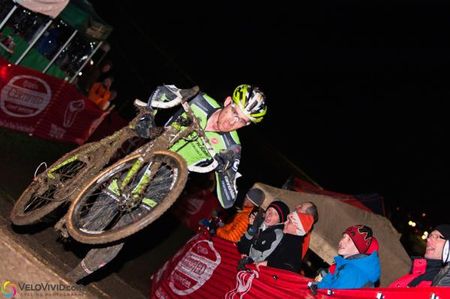 Jamey Driscoll (Cannondale p/b Cyclocrossworld) finished in second place.