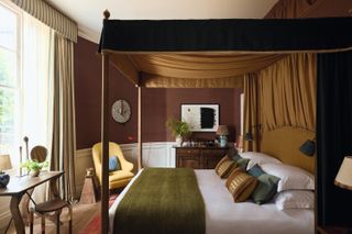 Hotel room design by Thurstan