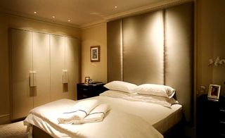 bedroom lighting scheme