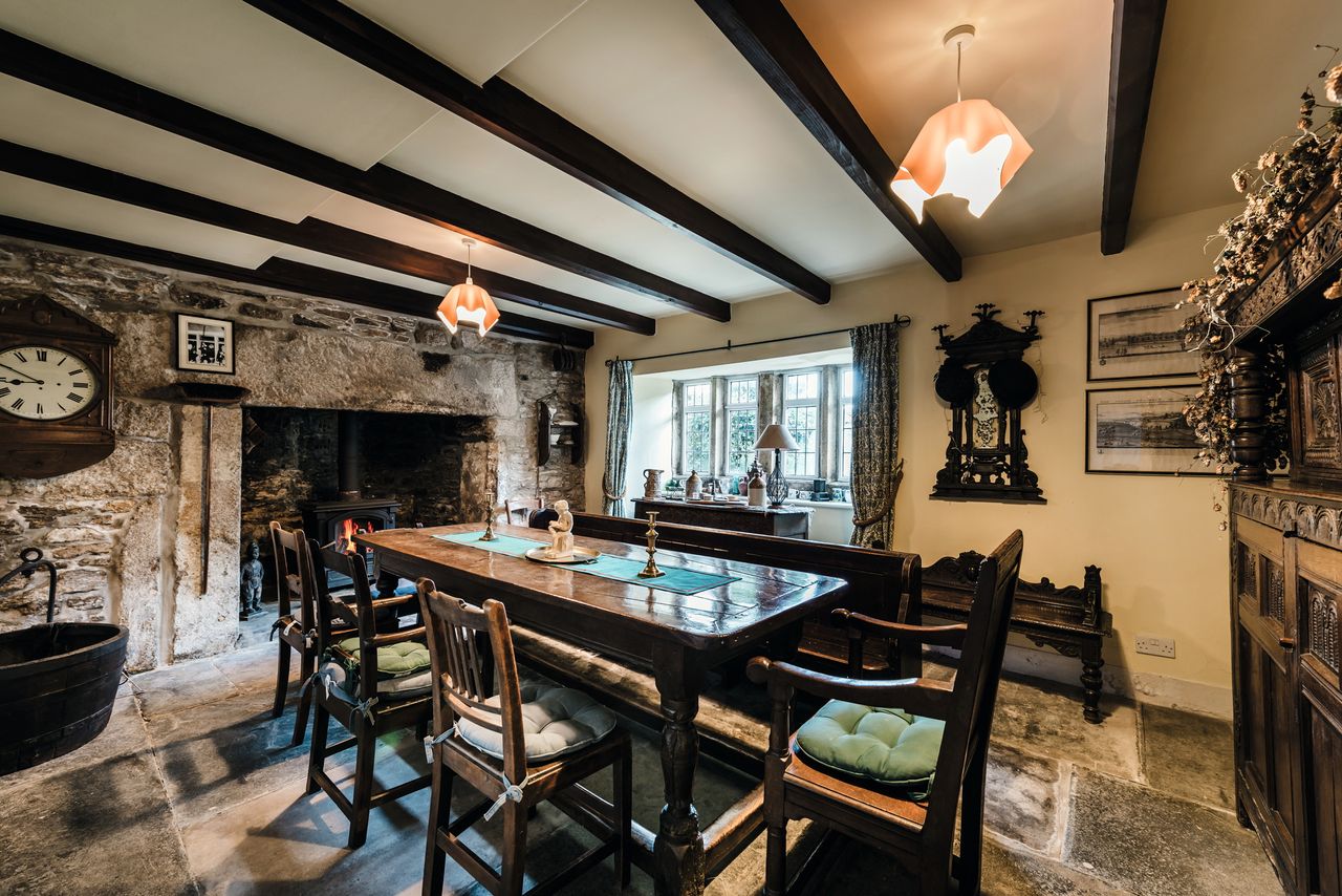 Images of Trenarth Manor, Cornwall