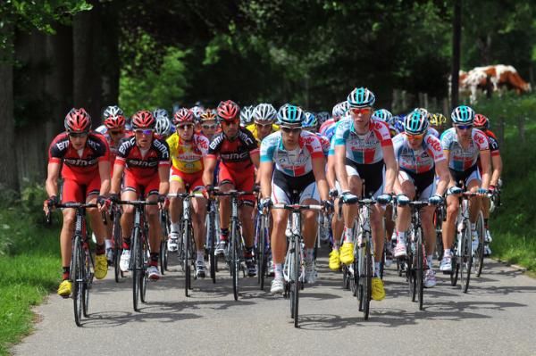 BMC and Omega Pharma-Lotto control the tempo.