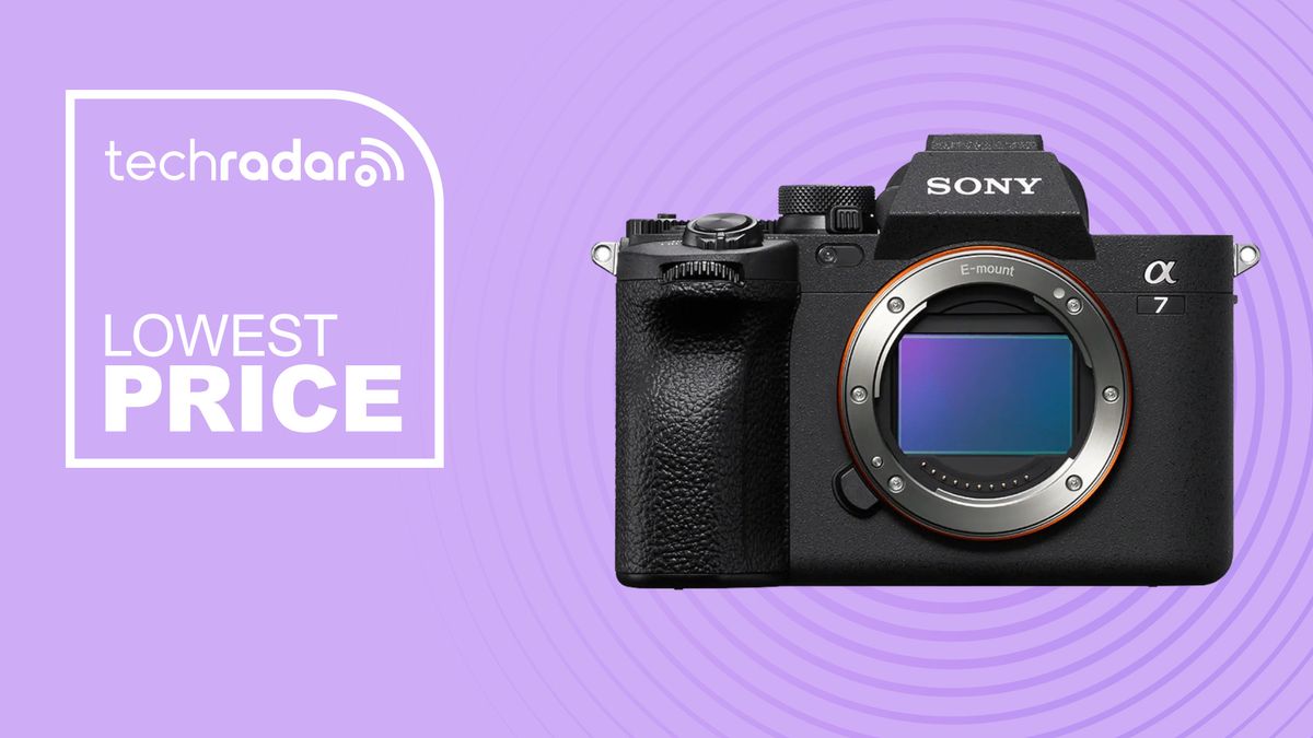 Sony’s best cameras are on offer today at record prices