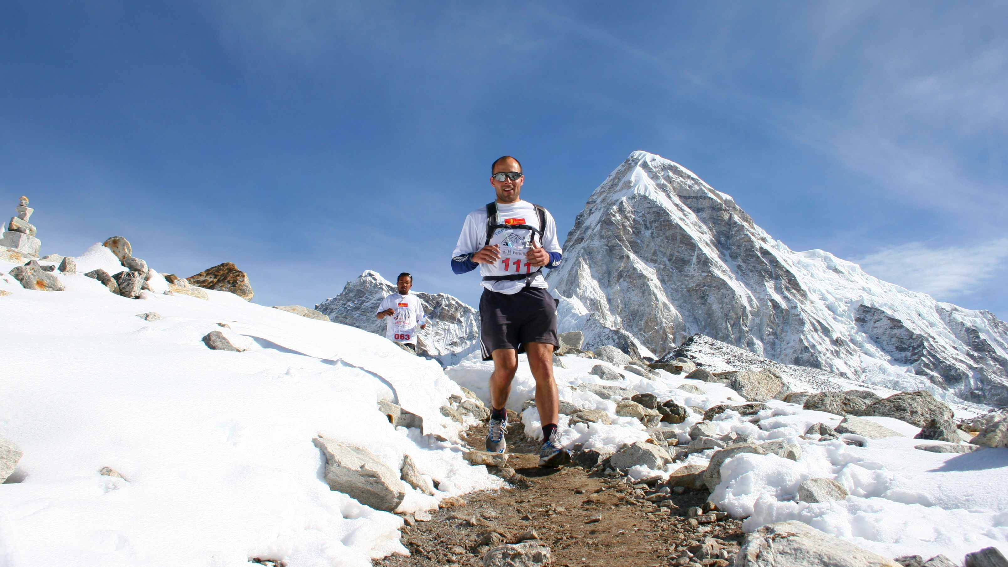 Everest Marathon runner