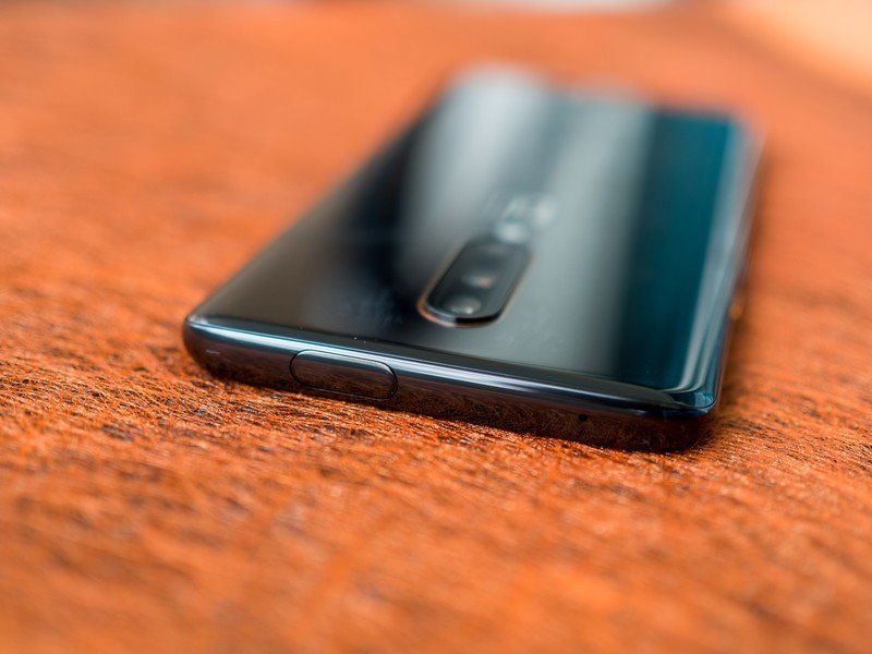 OnePlus 7T Pro McLaren Edition