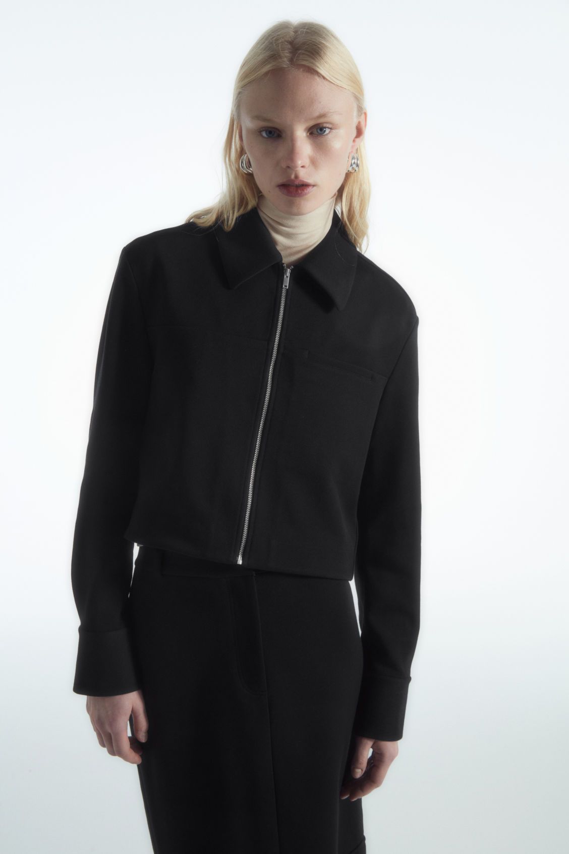 missing-image 39 قطعة أزياء مثالية للسفر في فصل الربيع