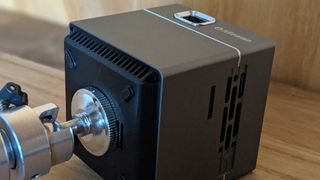 Alfawise X1 Mini DLP portable projector