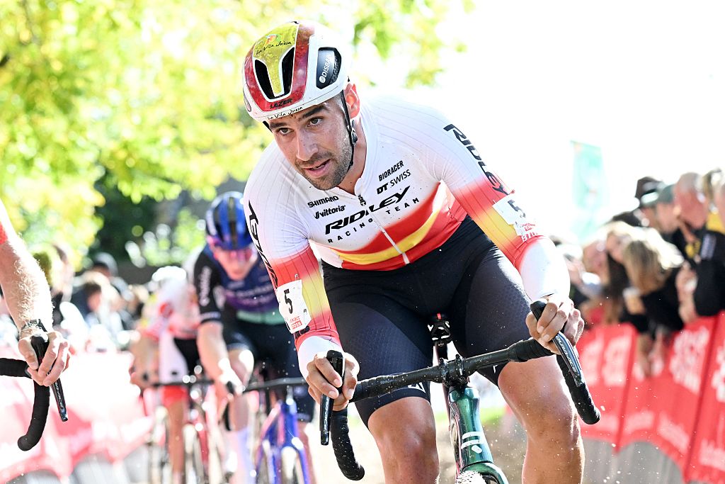 Spanish Felipe Orts Lloret pictured in action during the men's elite race of the Exact Cross, stage 1 (out of 7) in the Exact Cross cyclocross competition, in Meulebeke, on Saturday 04 October 2025. BELGA PHOTO MAARTEN STRAETEMANS (Photo by MAARTEN STRAETEMANS / BELGA MAG / Belga via AFP)