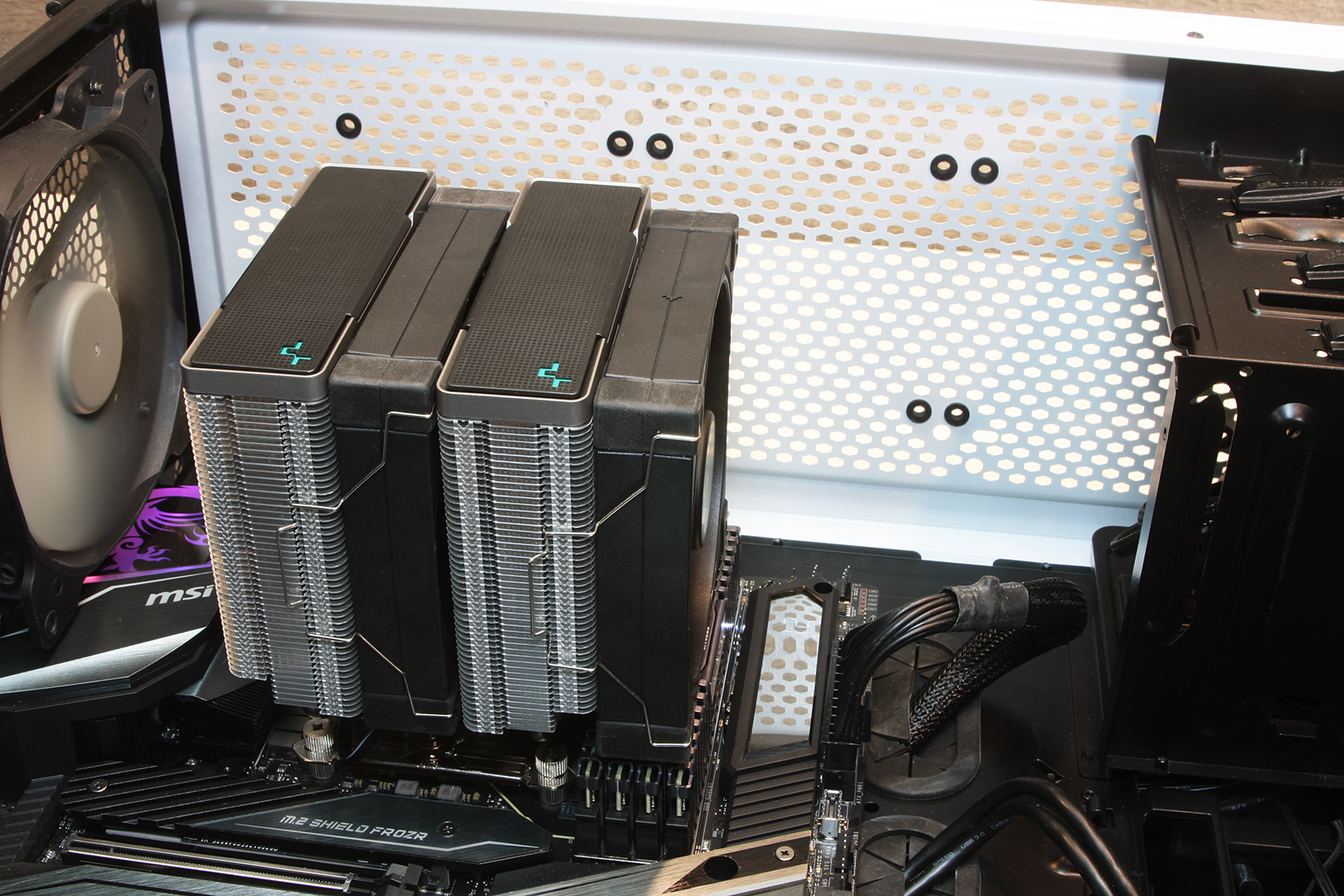 DeepCool AK620 Review: More Affordable Excellence | Tom's Hardware