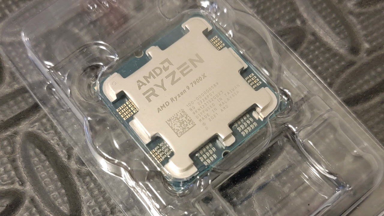 AMD Ryzen 9 7900X 12-core 24-thread Desktop Processor