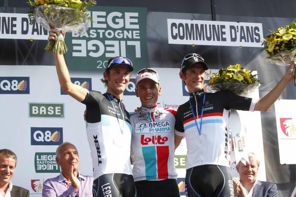 Philippe Gilbert (Omega Pharma-Lotto) was too strong for Andy and Fr&auml;nk Schleck.