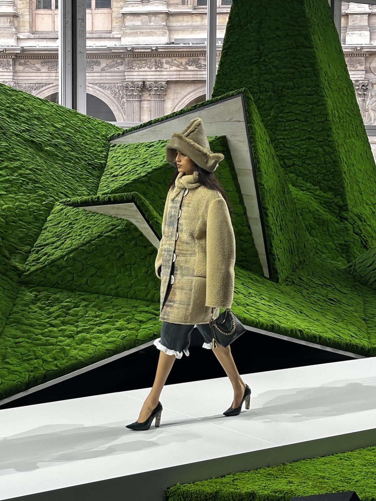 Louis Vuitton A/W 2026 runway