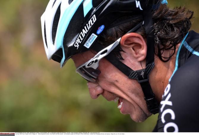 Rigoberto Uran (Omega Pharma-Quick Step) suffering during the stage