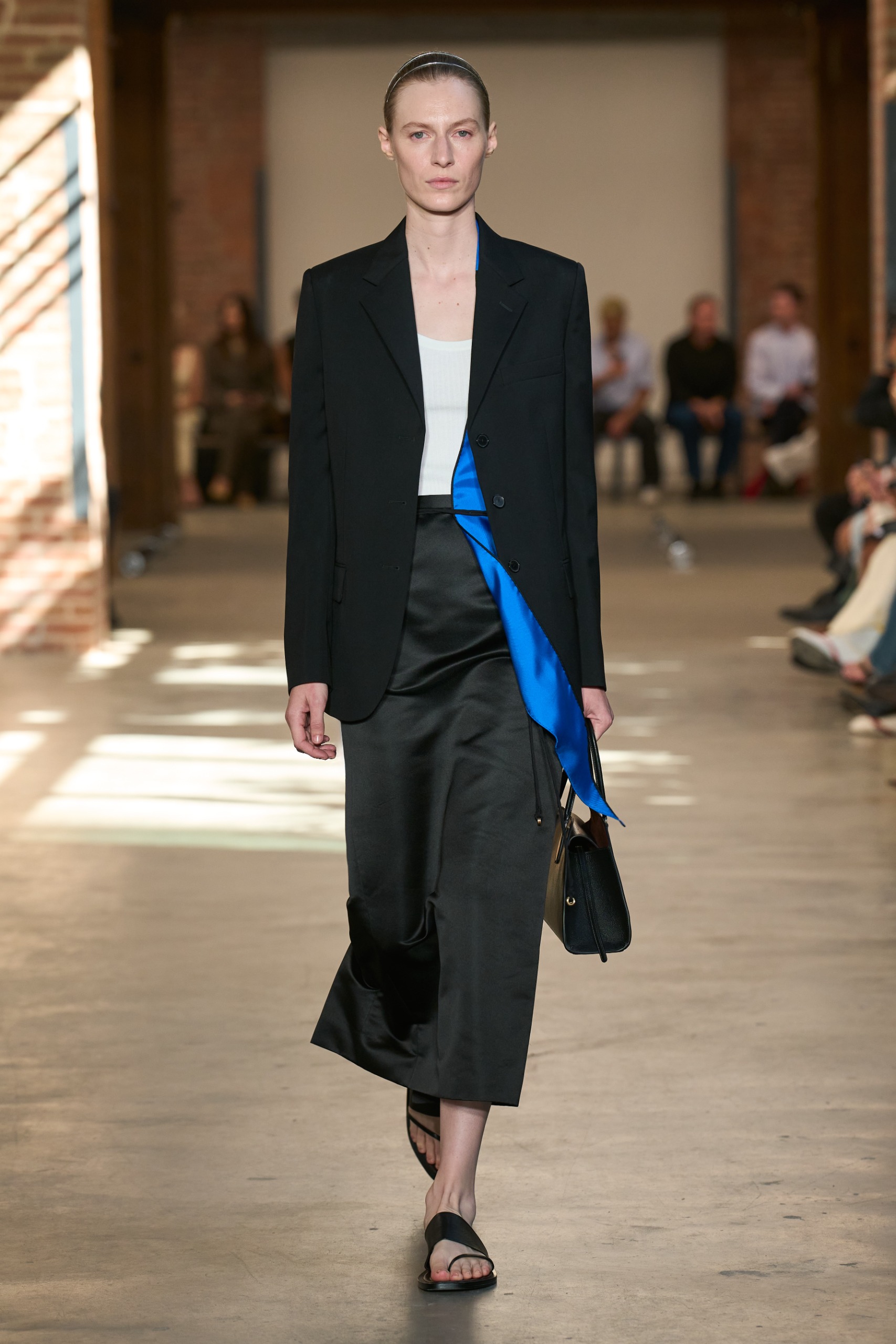 Calvin Klein S/S 2027 runway show by Veronica Leoni