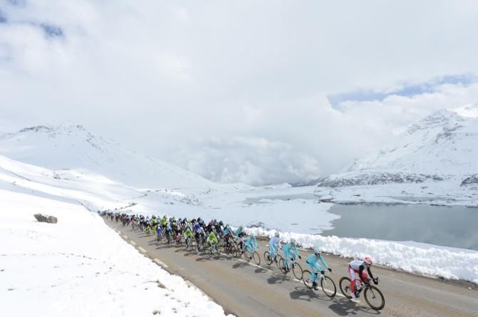 Luca Paolini (Katusha) leads the Giro peloton