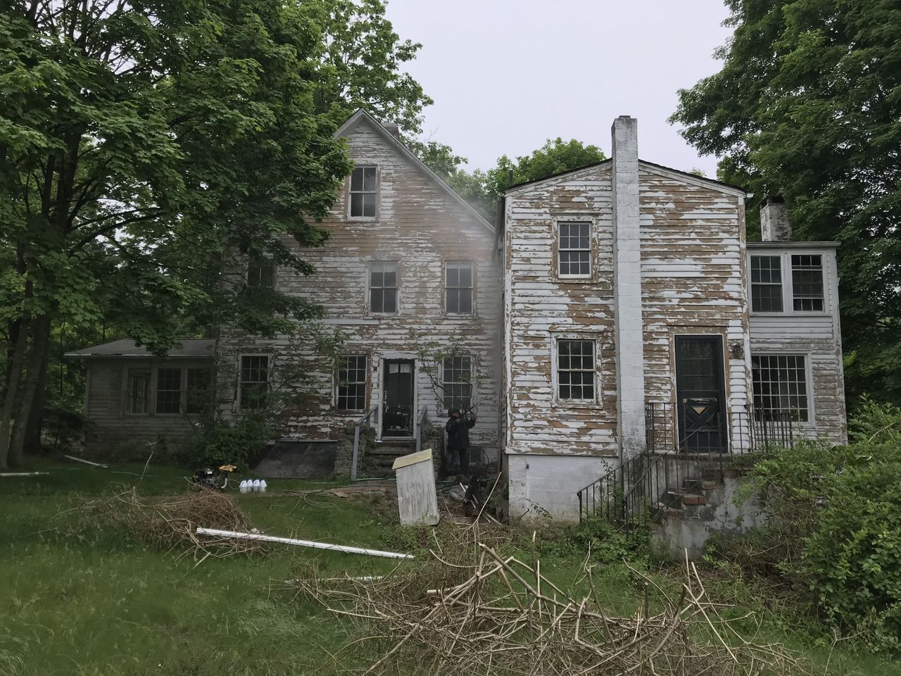 modern farmhouse makeover before