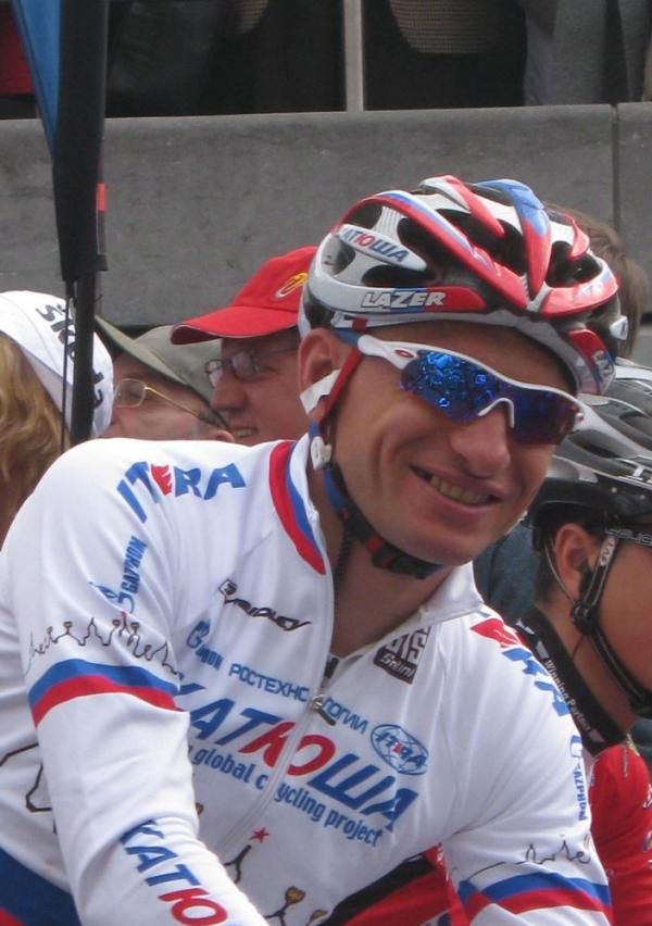 Serguei Ivanov (Katusha) smiles before the start
