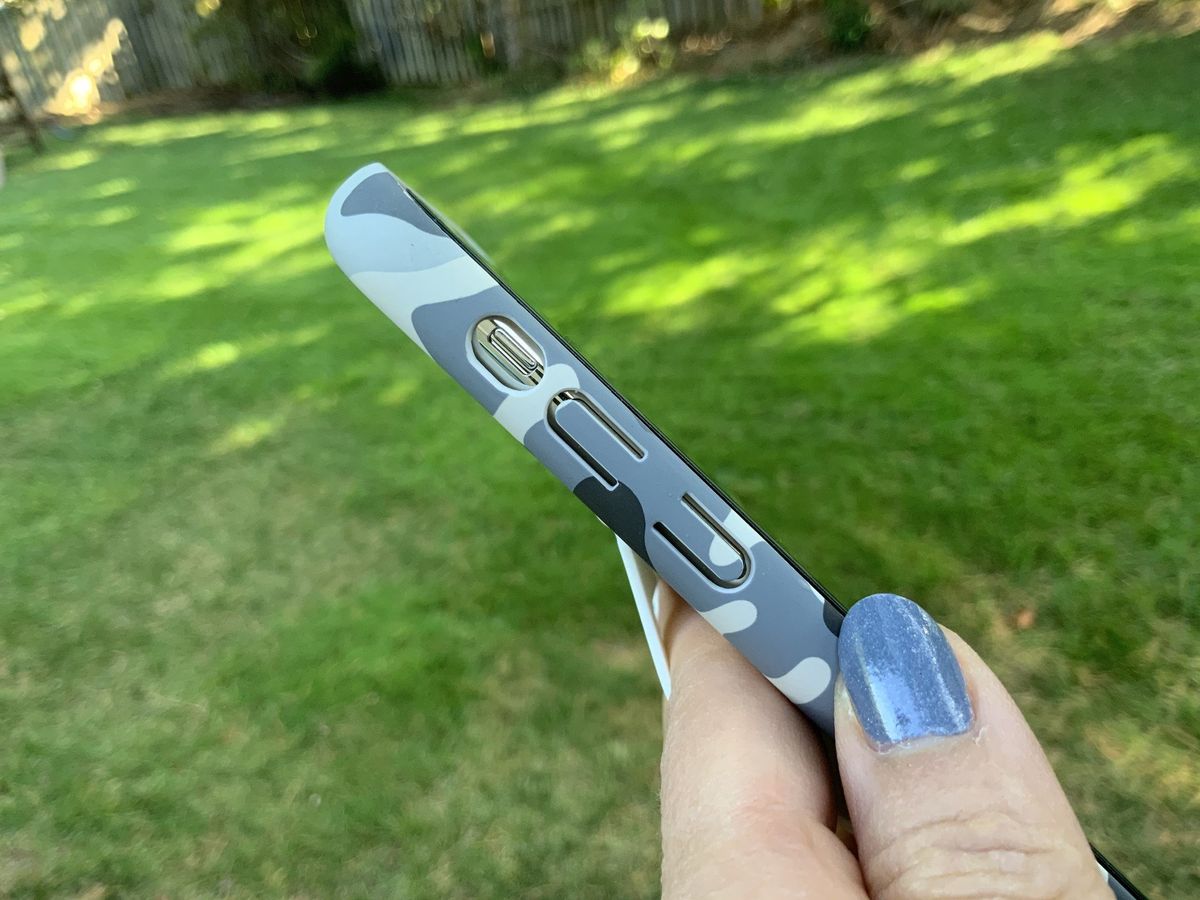 Grip2&uuml; Slim Grip iPhone Case