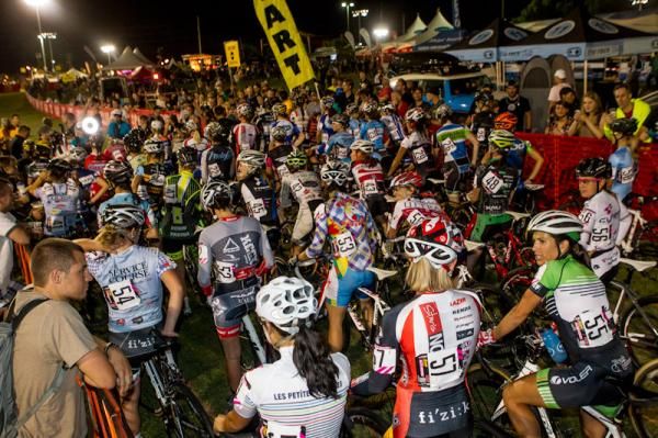 The women on the line and ready to go.