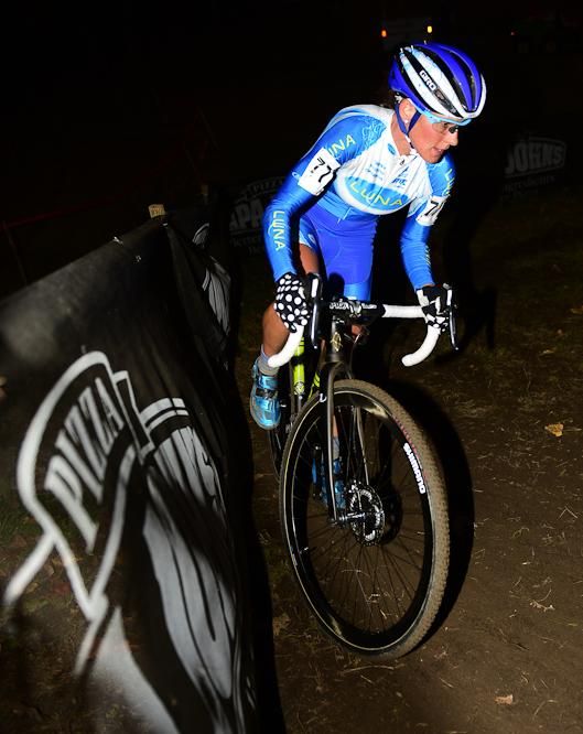 Katerina Nash (Luna Pro Team) eyeing a tricky uphill 180-degree turn
