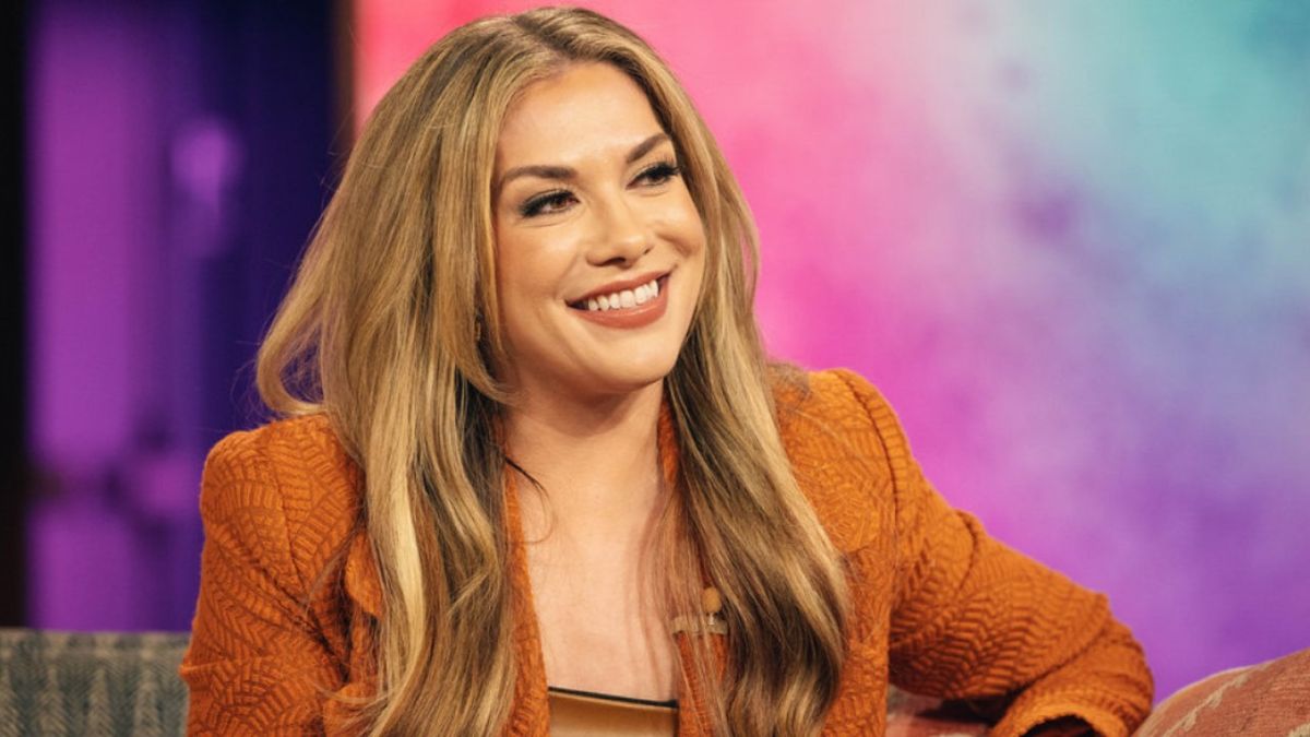 Allison Holker on The Kelly Clarkson Show.