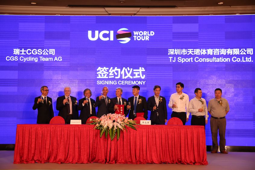 A toast was made to the success of the first Chinese WorldTour team