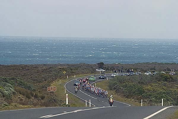 The peloton on the roads beside the coastline of southern Victoria near Port Campbell