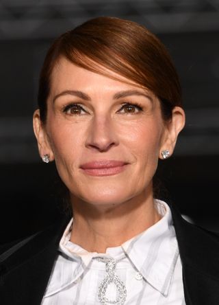 Julia Roberts attends 2nd Annual Academy Museum Gala at Academy Museum of Motion Pictures on October 15, 2022 in Los Angeles, California