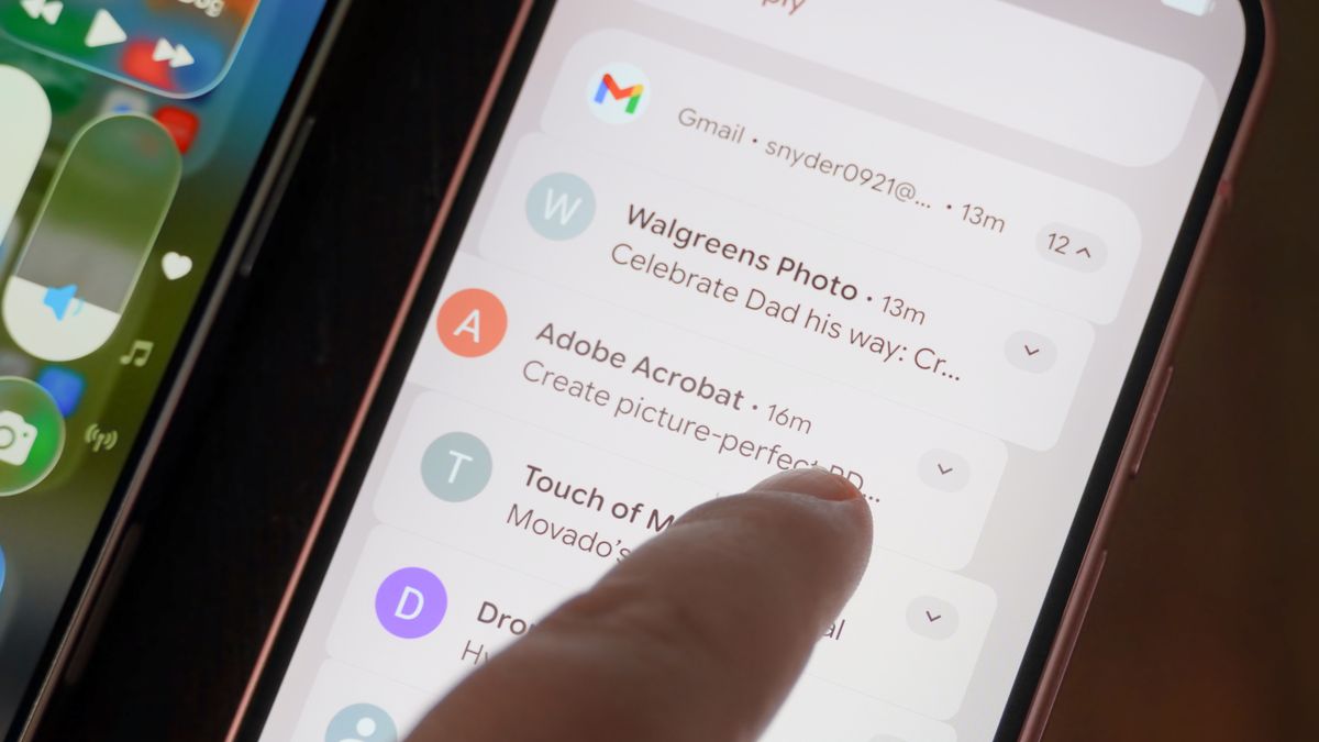 Notifications snapping in an out of place as you clear them on Material 3 Expressive.