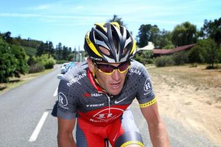 Armstrong pulls out of Circuit Sarthe