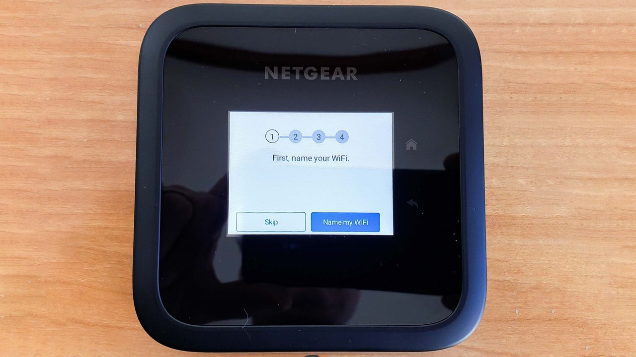 Netgear Nighthawk M6 sitting on desk