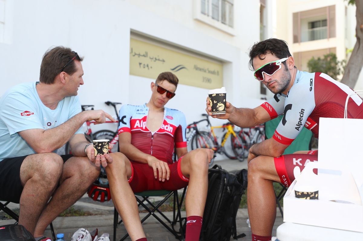 Coffee time for Nathan Haas and Katusha-Alpecin
