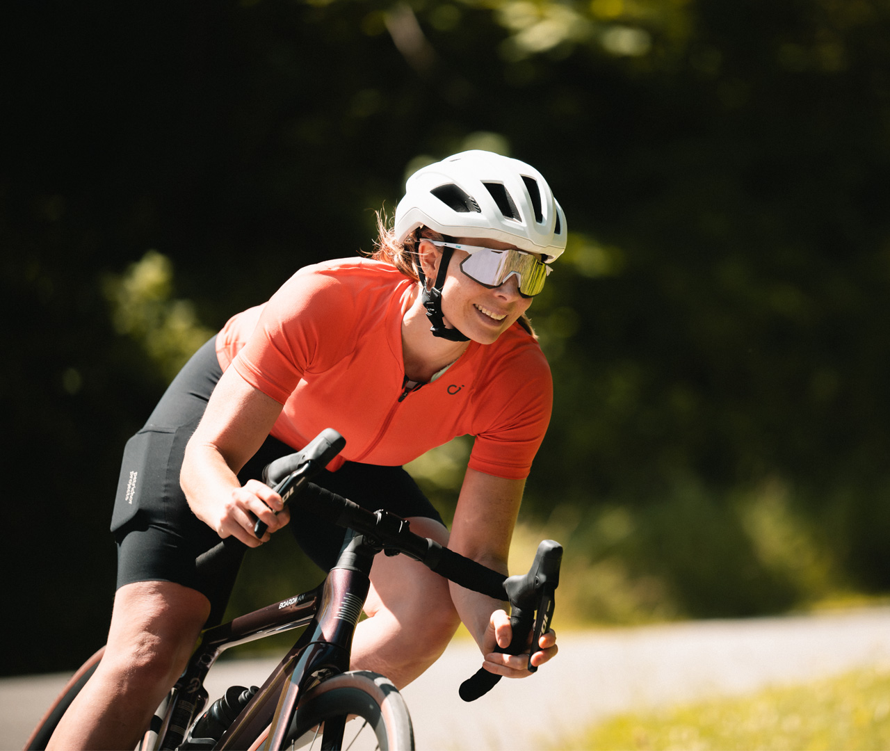 Halfords Advanced Road Helmet