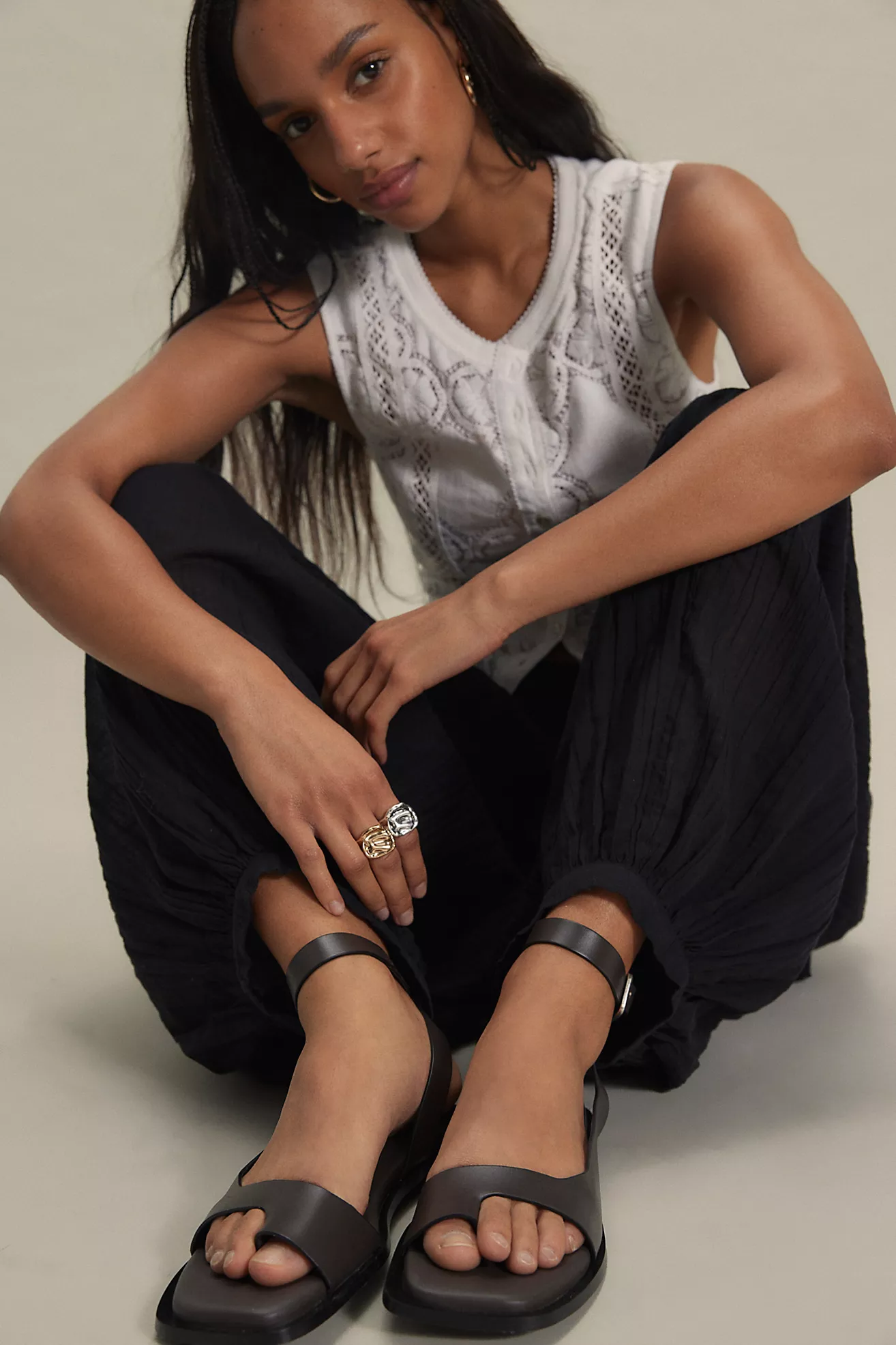 Alohas Tebas Asymmetric Sandals