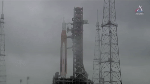 Looped video footage of lightning striking the Artemis I rocket